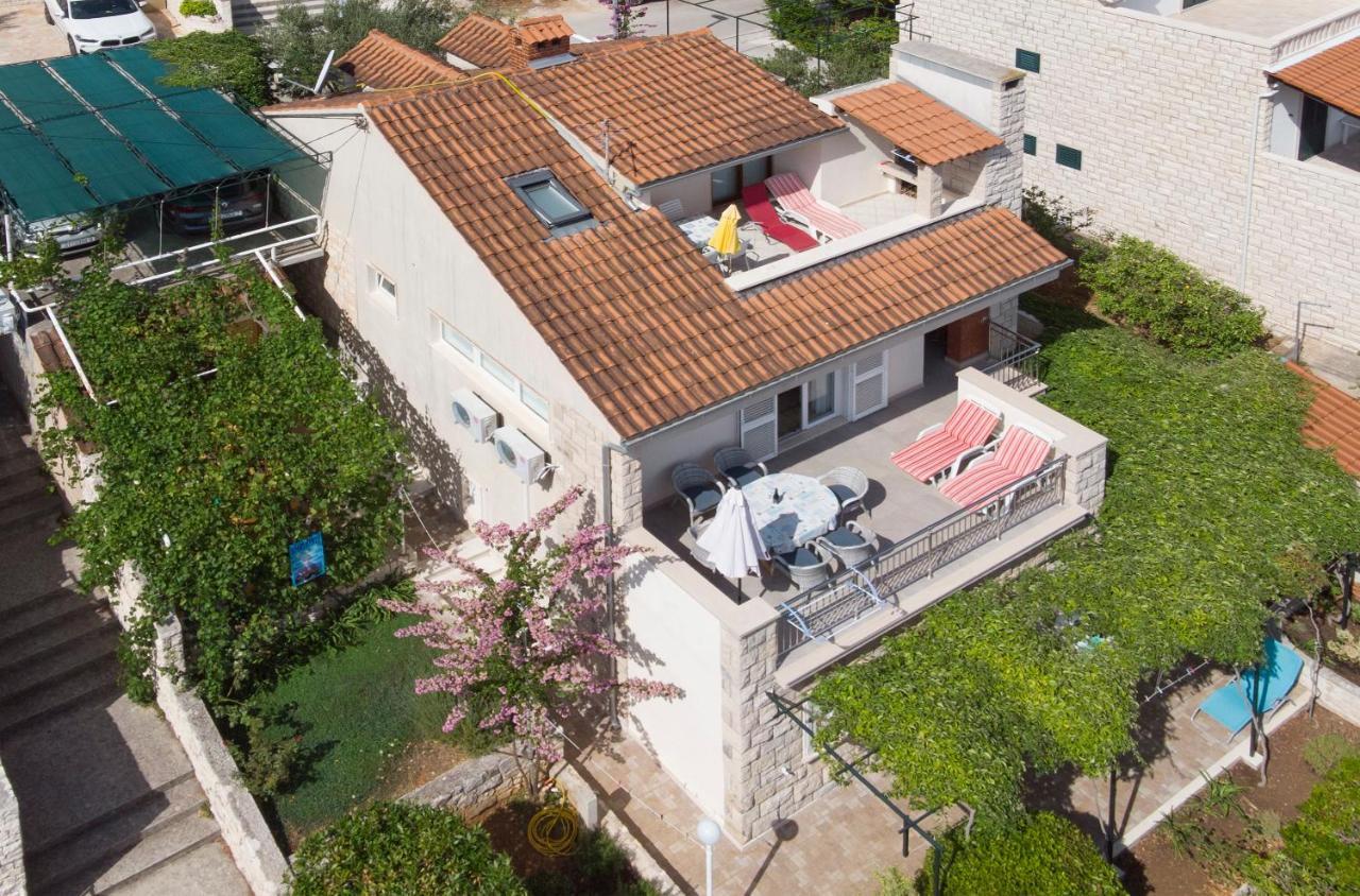 Apartment Damir Postira Εξωτερικό φωτογραφία