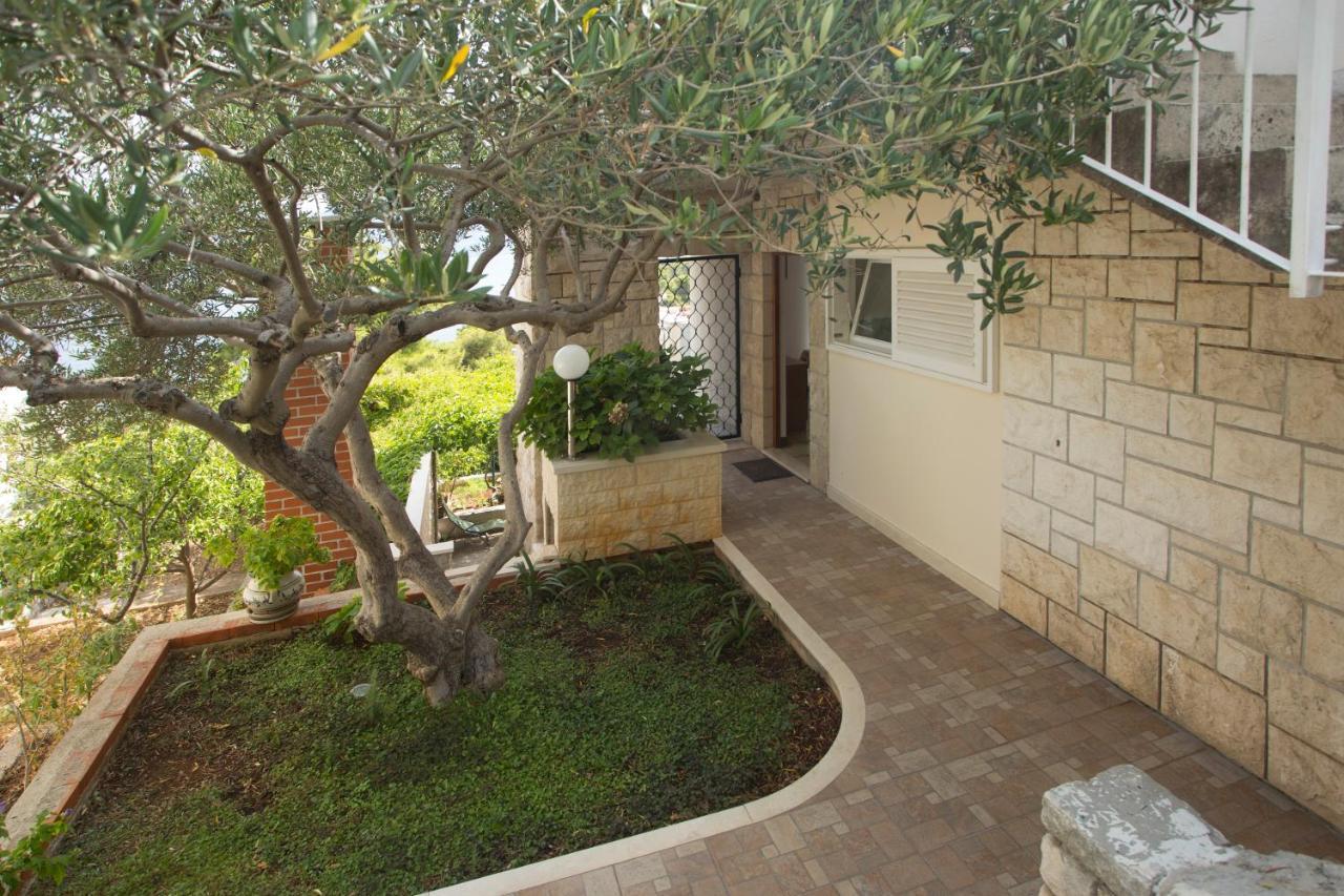 Apartment Damir Postira Εξωτερικό φωτογραφία