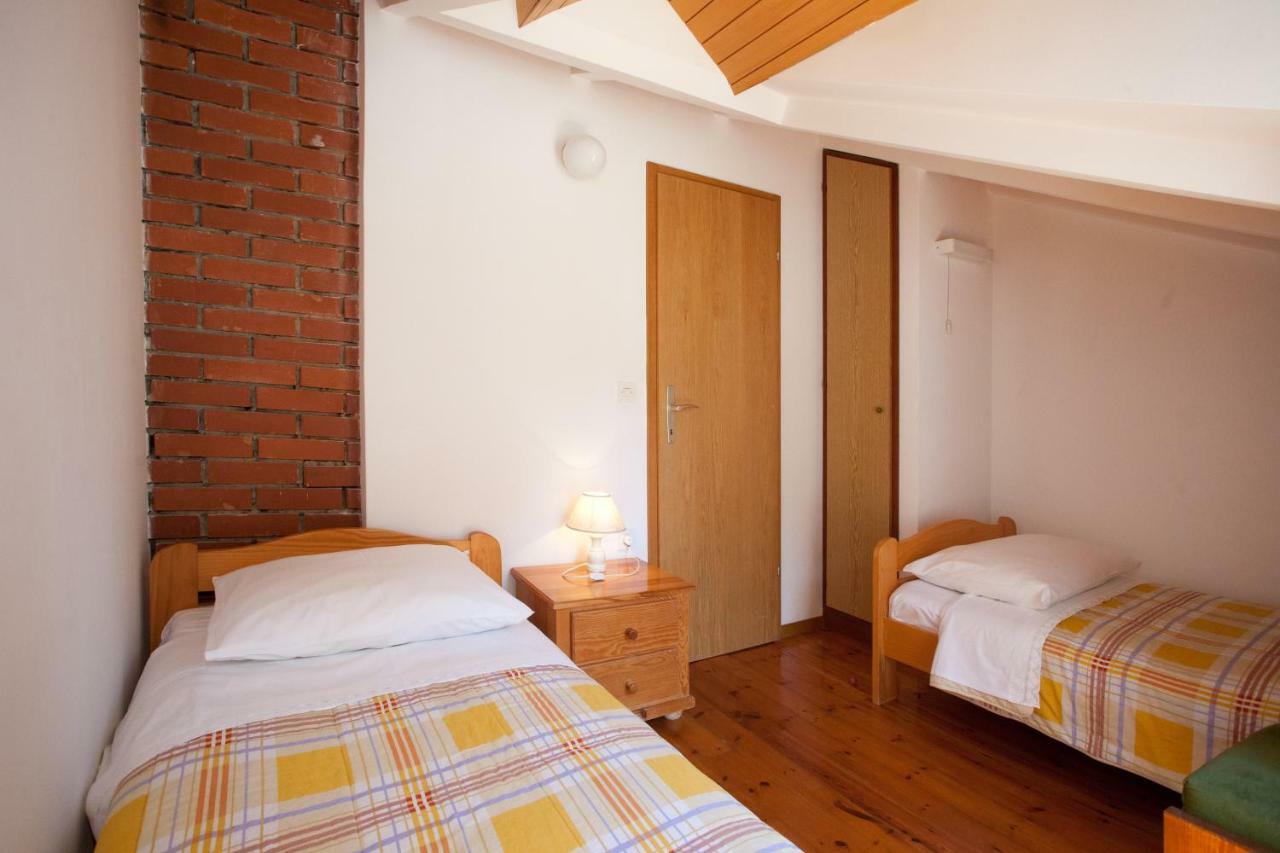 Apartment Damir Postira Εξωτερικό φωτογραφία