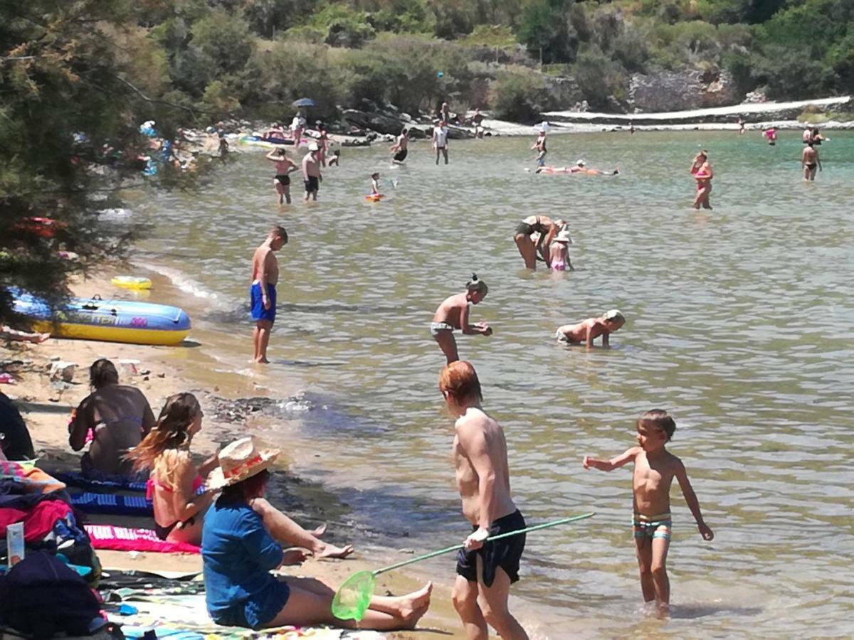 Apartment Damir Postira Εξωτερικό φωτογραφία